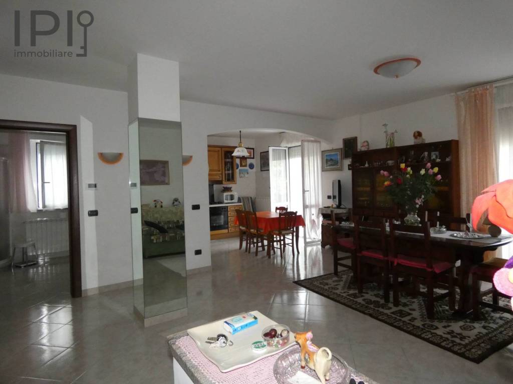 Appartamento a Cairo montenotte in via rango libero, 2 - Foto 4