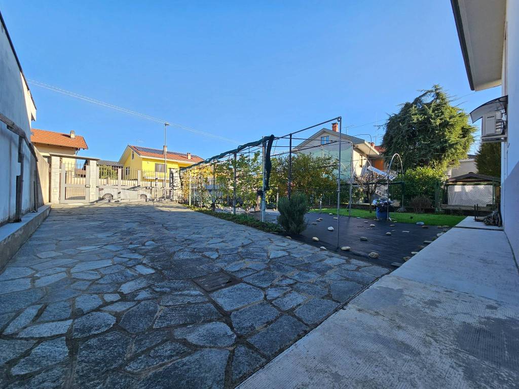 Villa a Volpiano in Via Montenero, 3 - Foto 4
