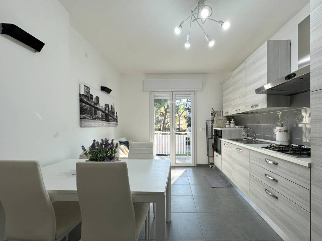 Appartamento a Lignano sabbiadoro in Viale Centrale, 40 - Foto 5