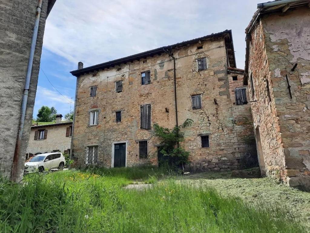 Rustico / casale a Serramazzoni in Via Faeto, 500 - Foto 2