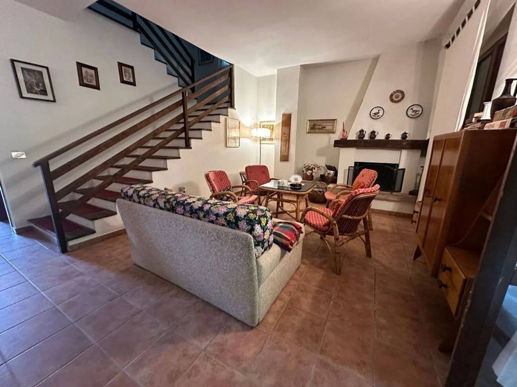 Villa a Serramazzoni in Via Piave No Number - Foto 4