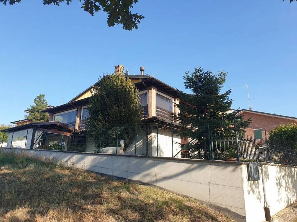 Villa a Serramazzoni in Pazzano No Number - Foto 5