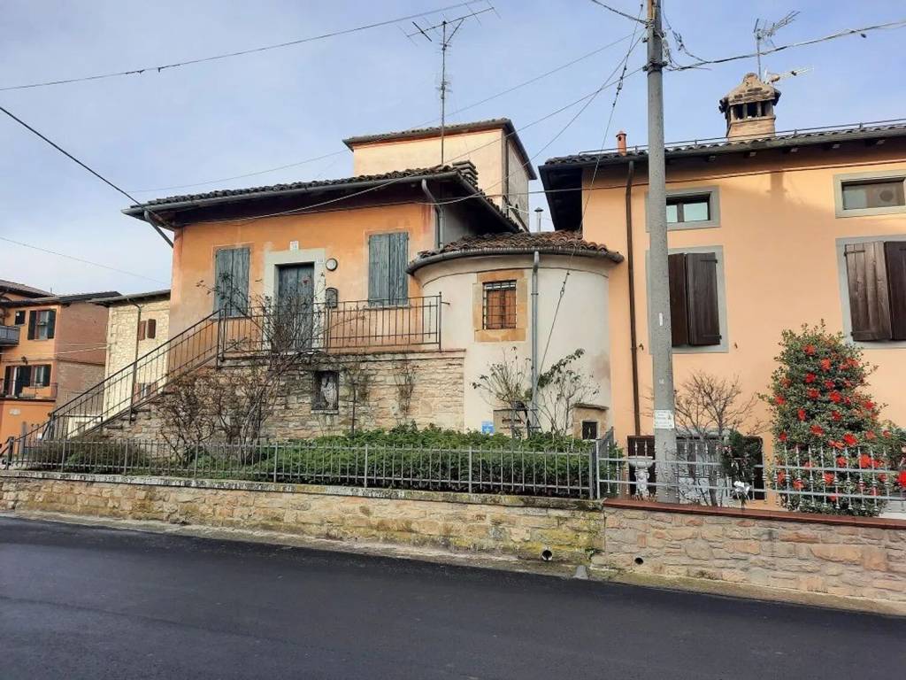 Rustico / casale a Serramazzoni in Piazza No Number - Foto 2