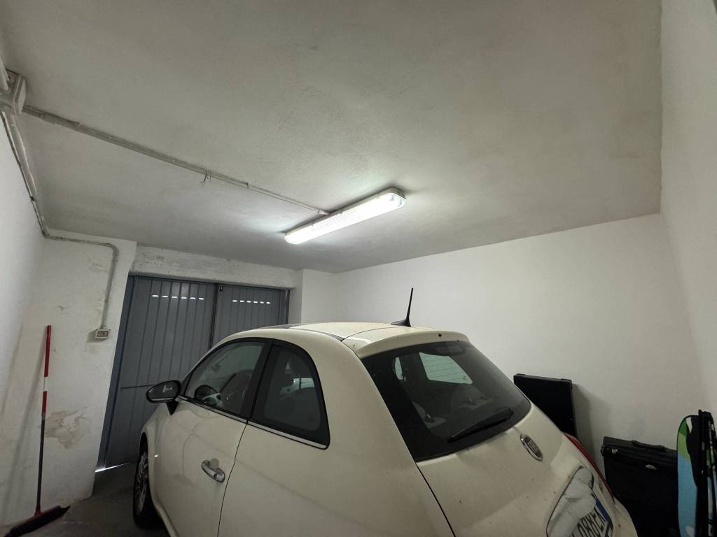 Box / garage a Bologna in Via Filippo Beroaldo - Foto 3