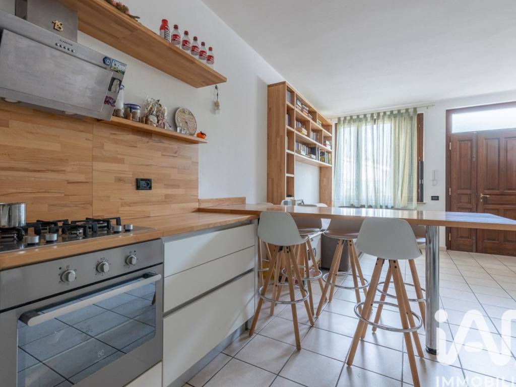 Appartamento a Ponsacco in Via Giuseppe di Vittorio - Foto 4