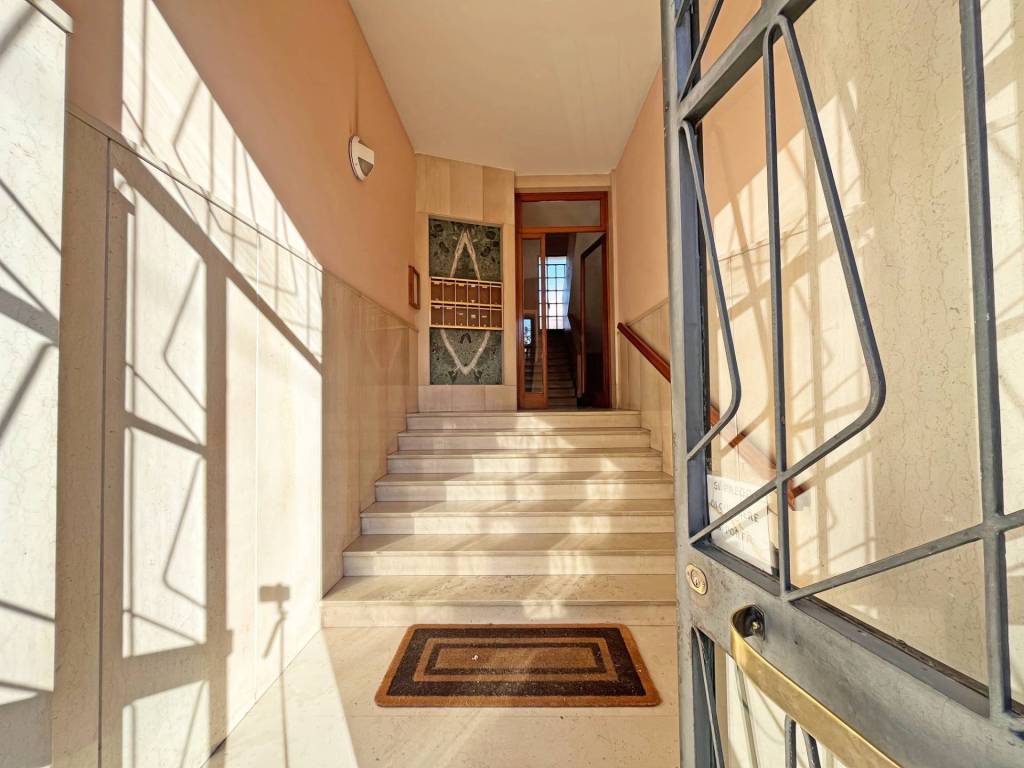 Appartamento a Pinerolo in VIA RUBEO, 3 - Foto 3
