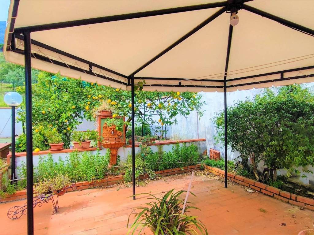 Villa a Formia in Via Maragoni - Foto 3