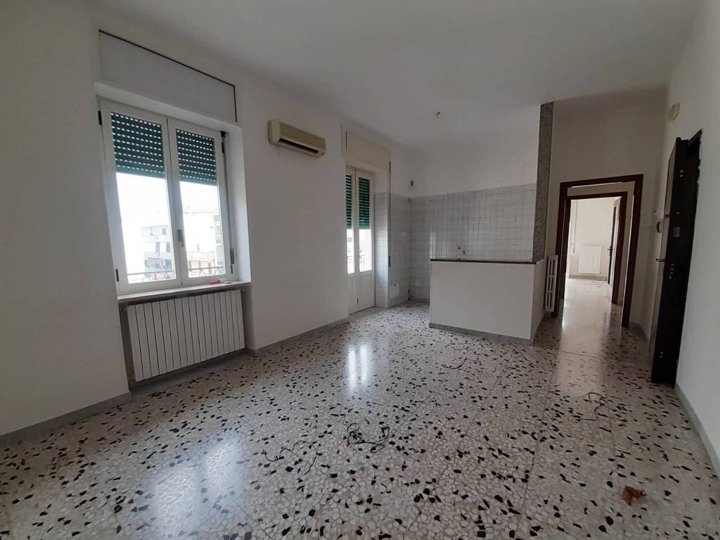Appartamento a Brindisi in Via Sabaudia - Foto 2