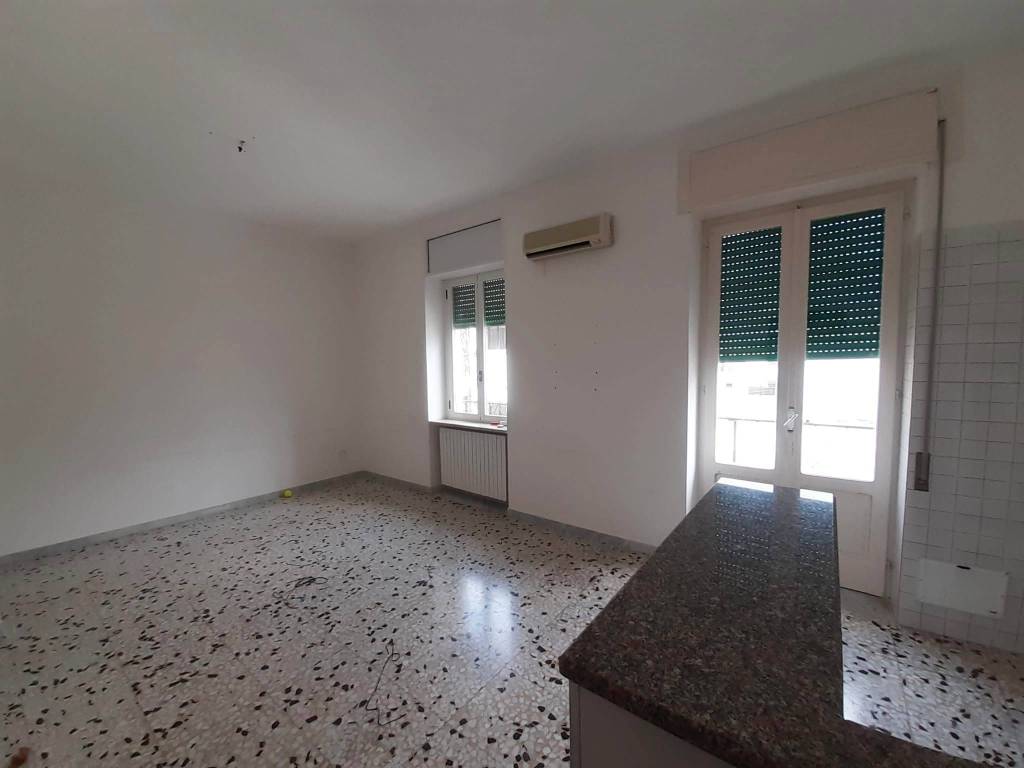 Appartamento a Brindisi in Via Sabaudia - Foto 4