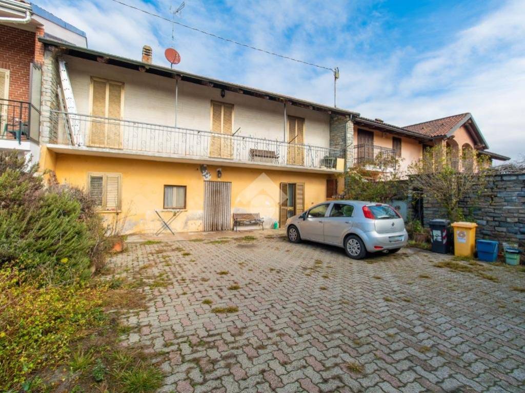 Casa indipendente a Leinì in Via San Francesco al Campo, 166 - Foto 3
