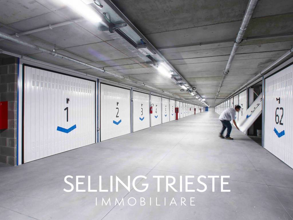 Box / garage a Trieste in Via del Teatro Romano - Foto 4