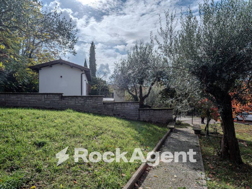 Villa a Viterbo in Viale Trieste, 135 - Foto 3