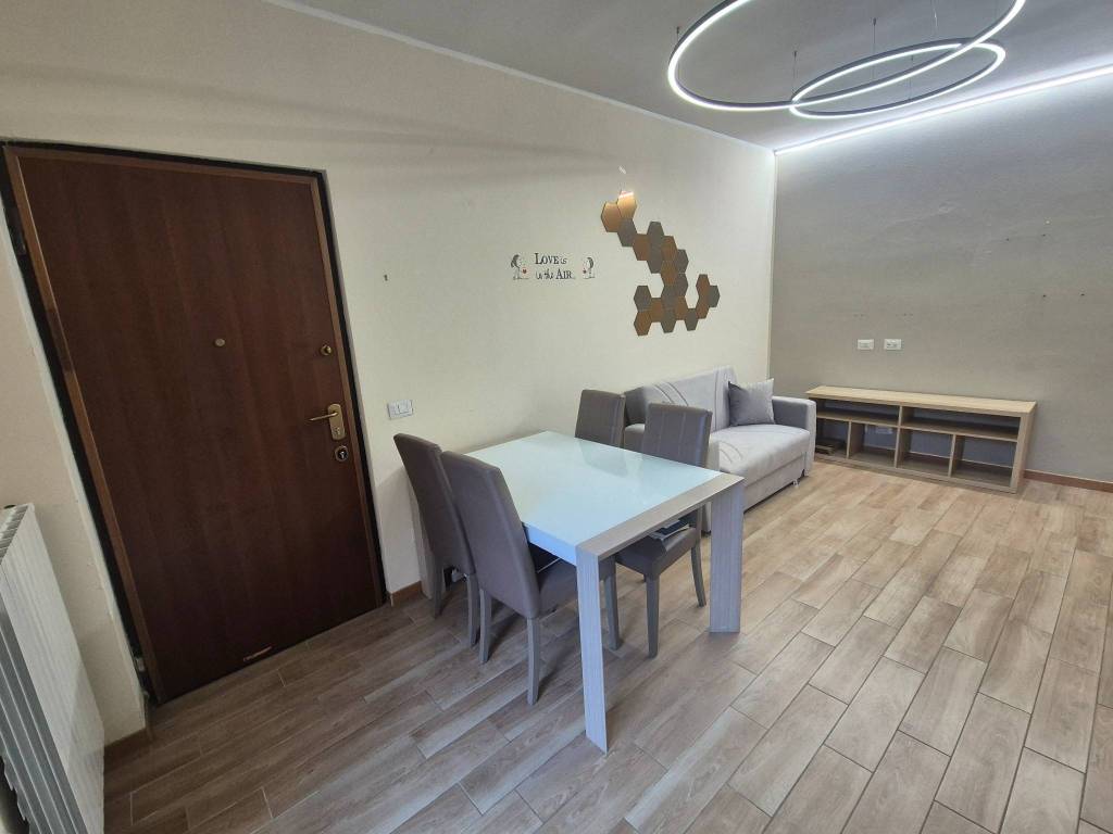 Appartamento a Fenegrò in Via Moro da Fenegrò - Foto 5