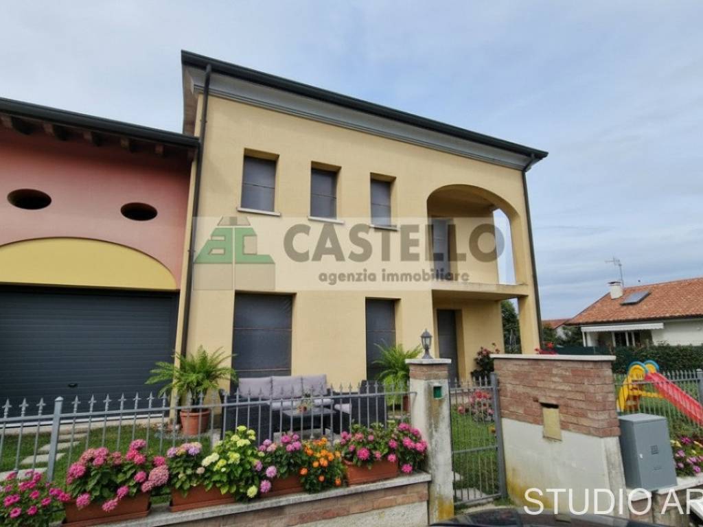 Villa a Campodarsego in Via Caltana 292 - Foto 2