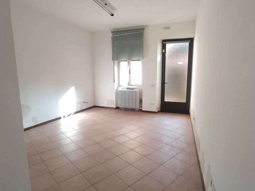 Immobile a Borghetto lodigiano in Via Giuseppe Garibaldi, 21 - Foto 3