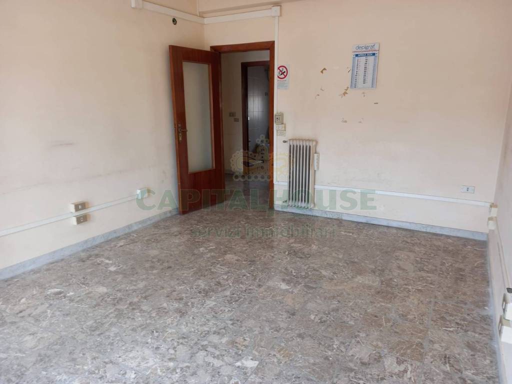 Appartamento a Caserta in Via Enrico Tazzoli - Foto 5