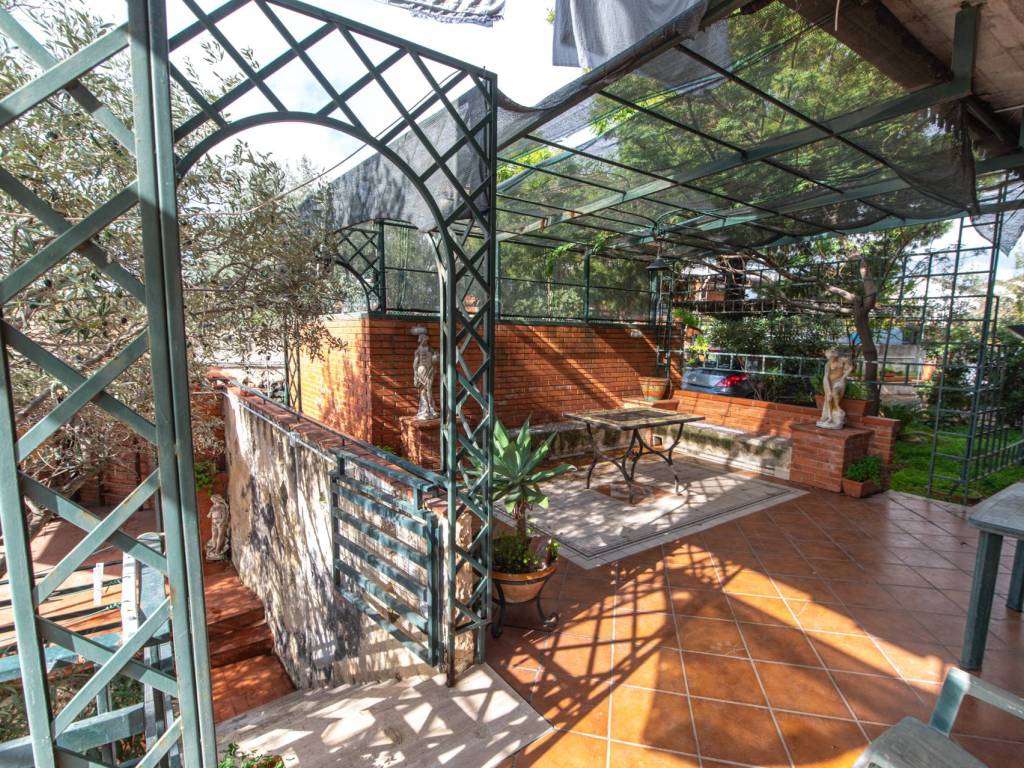 Villa a Mascalucia in Via Pompeo Vecchio, 10 - Foto 3