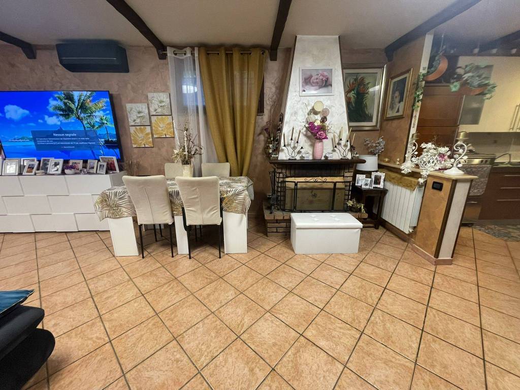 Villa a Fonte nuova in Via Monte Bianco - Foto 3