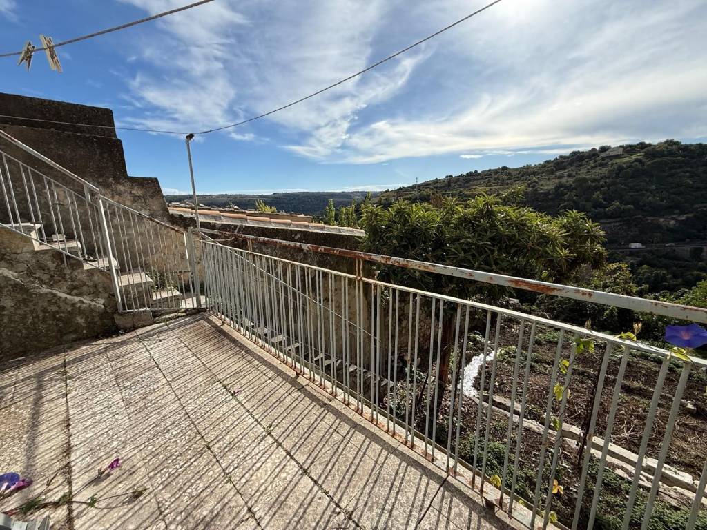 Casa indipendente a Ragusa in Via 24 Maggio, 14 - Foto 4