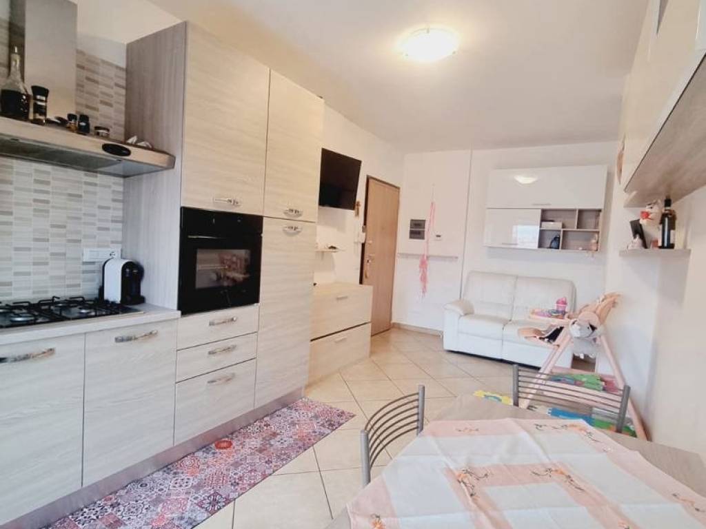 Appartamento a Aprilia in MARSICA, 8 - Foto 2
