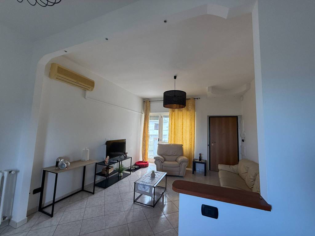 Appartamento a Montescaglioso in Viale Giovanni XXIII - Foto 3