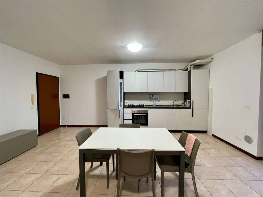 Appartamento a Nogarole rocca in Via feudo - Foto 4