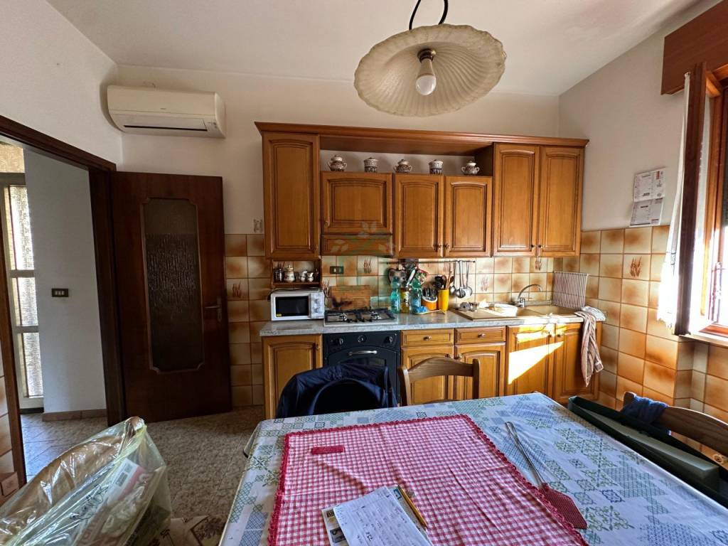 Villetta a schiera a Caldiero in Viale Guglielmo Marconi - Foto 4