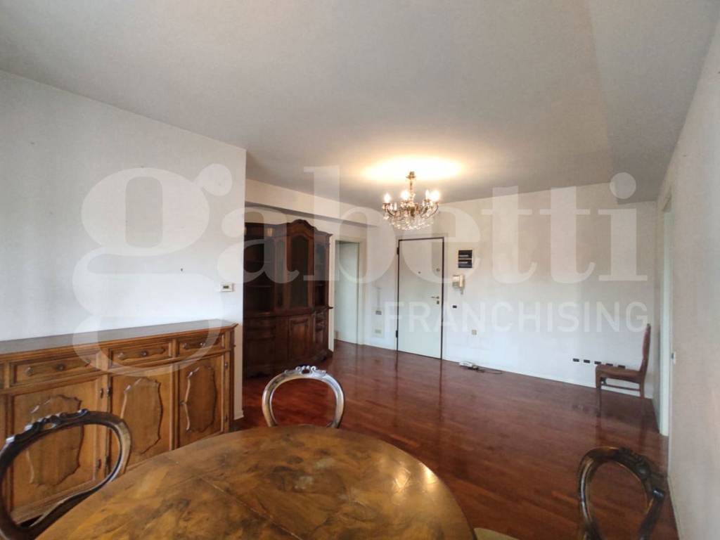 Appartamento a Bologna in VIA MASSARENTI - Foto 3