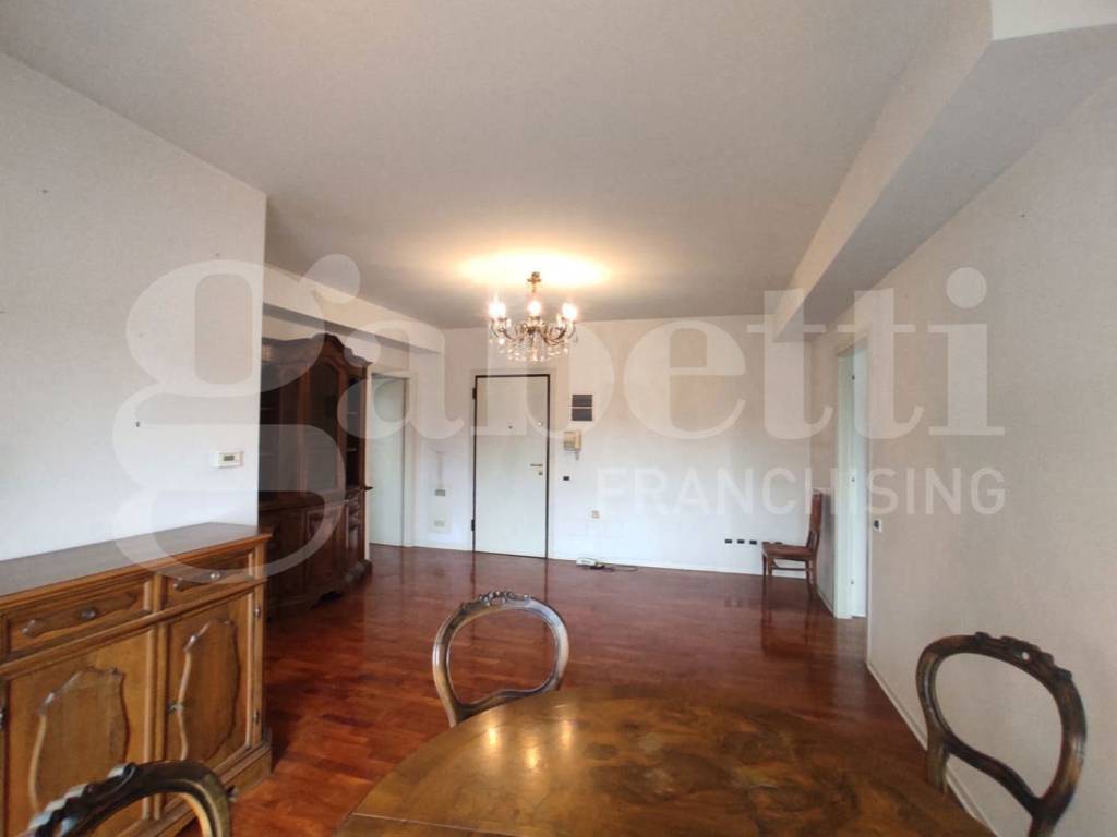 Appartamento a Bologna in VIA MASSARENTI - Foto 4