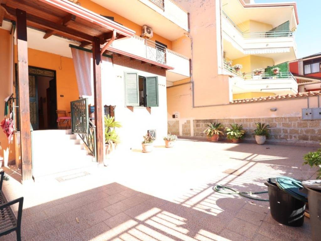Villa a Teverola in Via Sant'Agostino, 18 - Foto 3