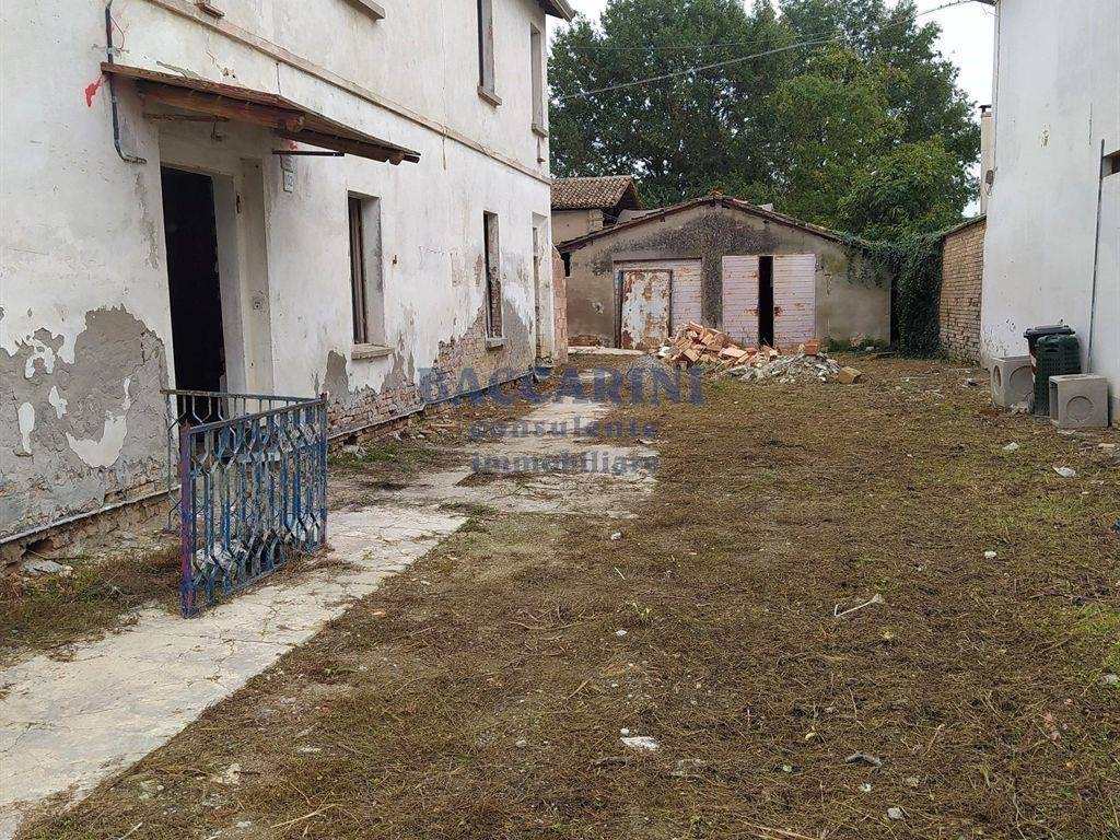 Casa indipendente a Faenza in VIA CANGIA, 102 - Foto 3