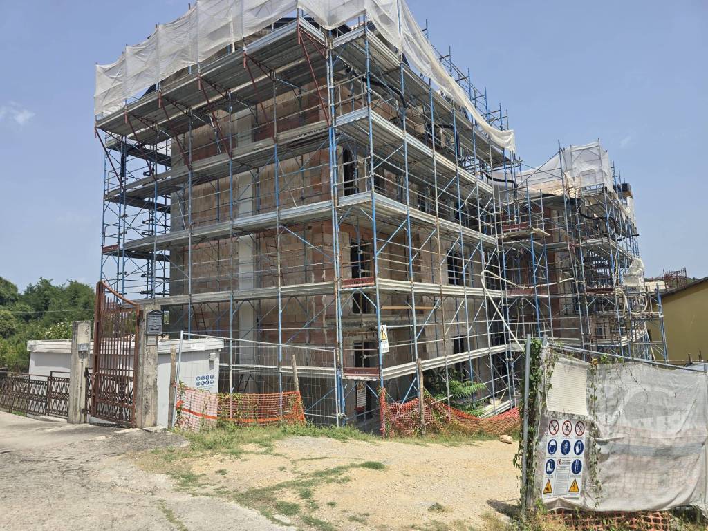 Appartamento a Ceccano in Via Madonna delle Grazie - Foto 5