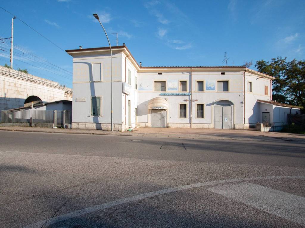 Immobile a Verona in Via Basso Acquar, 1 - Foto 4