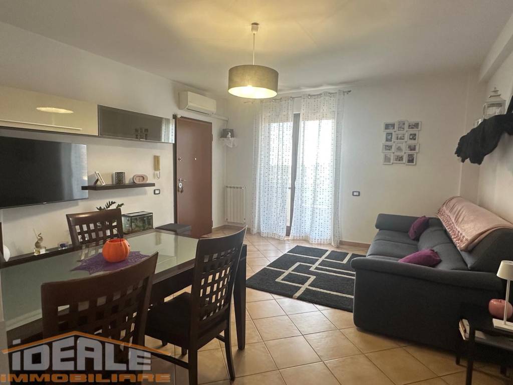 Appartamento a Nettuno in Via Lago di Carezza, 6 - Foto 2