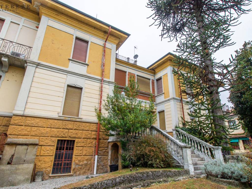 Palazzo / stabile a Golasecca in Via Roma, 71 - Foto 2