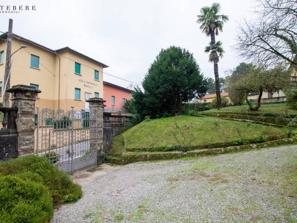 Palazzo / stabile a Golasecca in Via Roma, 71 - Foto 3
