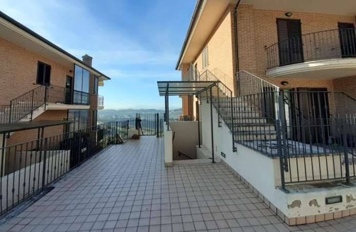 Appartamento a Fermo in Via Lauretana - Foto 3