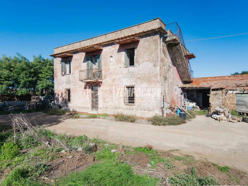 Rustico / casale a Formello in Via Formellese Sud - Foto 2