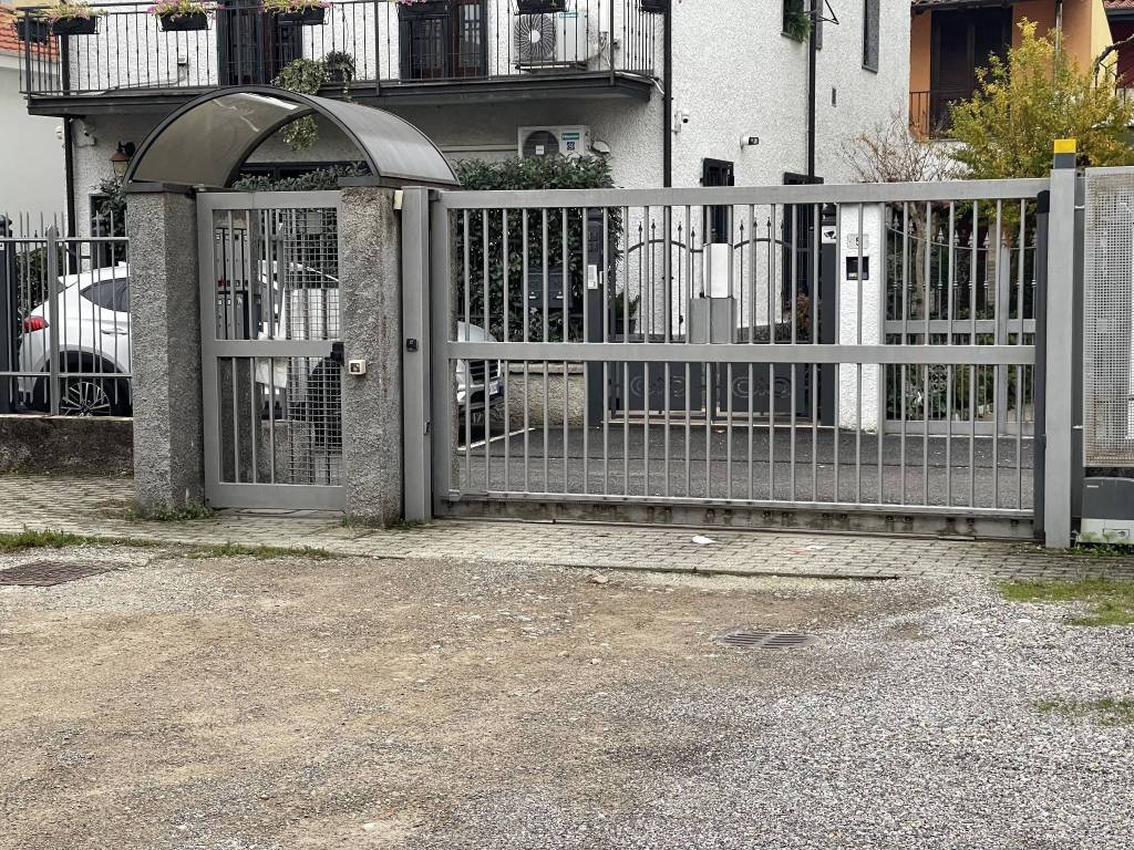 Box / garage a Pero in Via Giacomo Matteotti, 2 - Foto 3