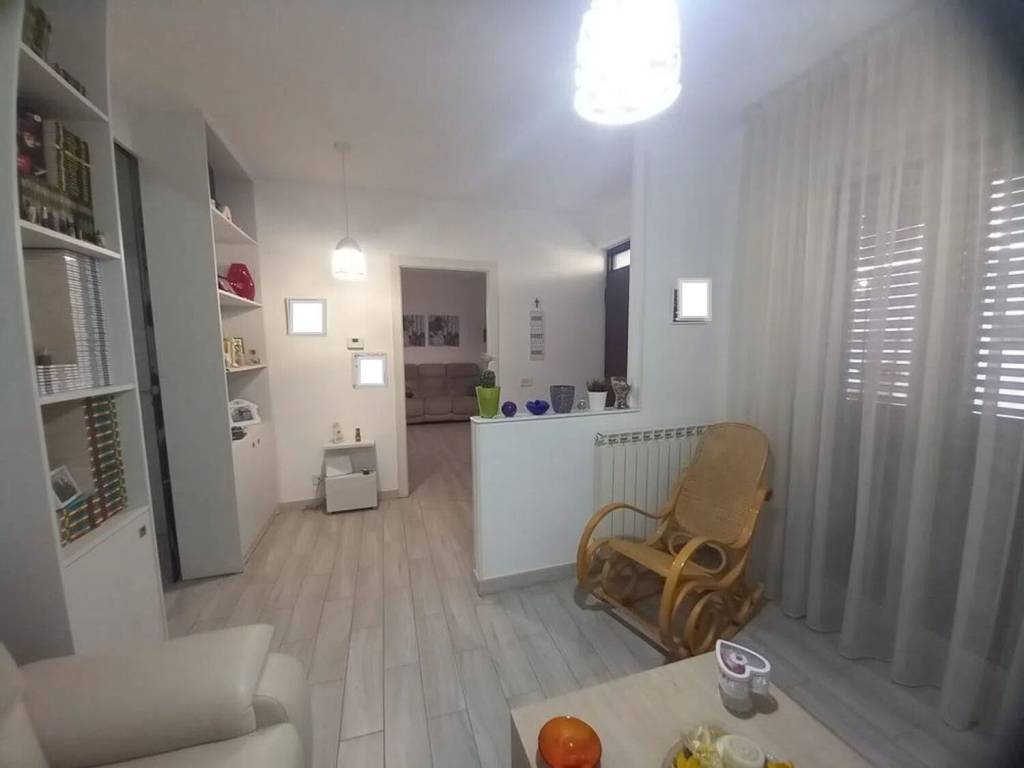 Villa a Rosolini in Via Goito No Number - Foto 3