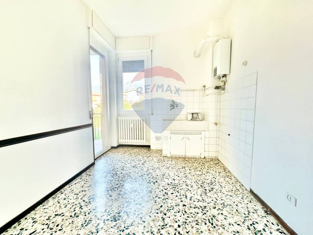 Appartamento a Verbania in Via Grugliasco - Foto 4