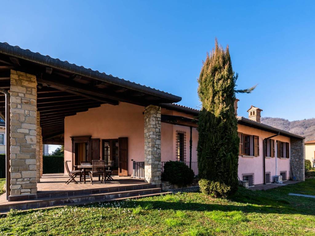 Villa a Sotto il monte giovanni xxiii in Via Baita, 12 - Foto 3