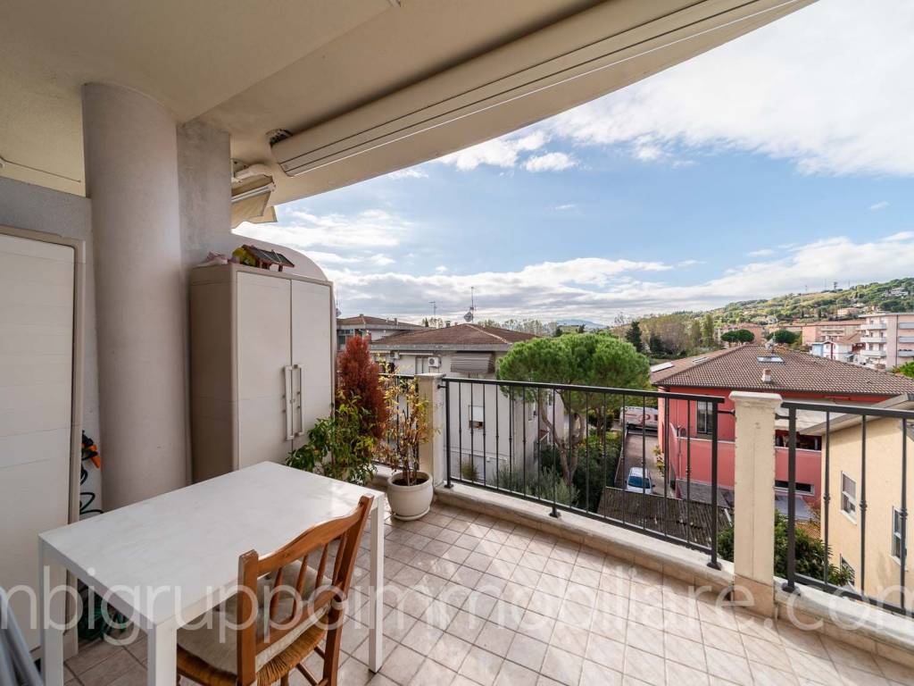 Appartamento a Rimini in Via della Gazzella, 51 - Foto 2