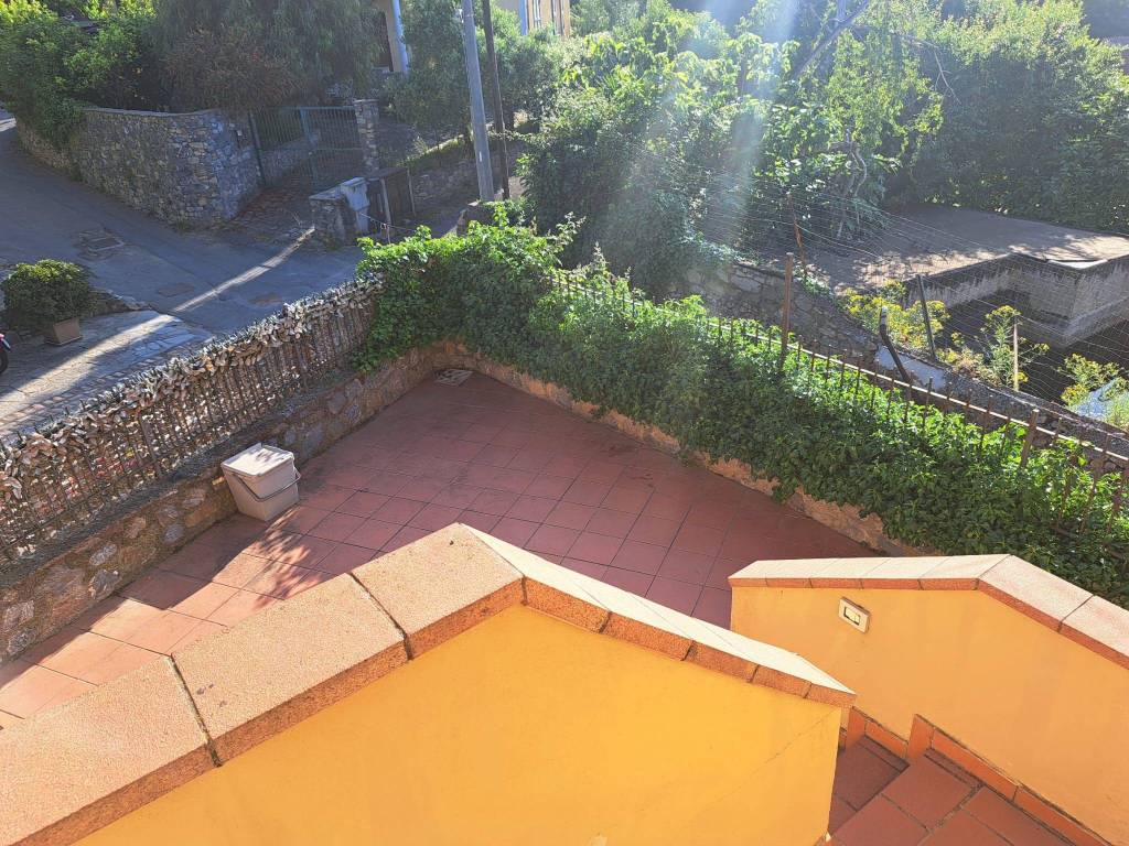 Casa indipendente a Albenga in Strada Rusineo - Foto 4