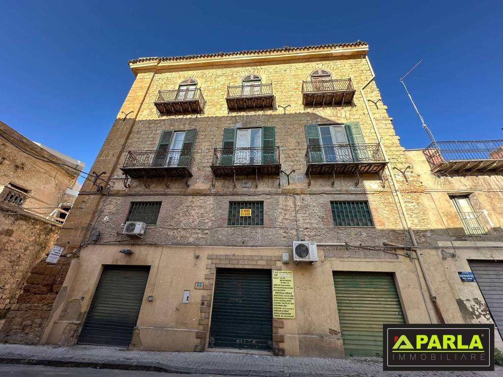 Palazzo / stabile a Canicattì in Corso Giuseppe Garibaldi - Foto 2