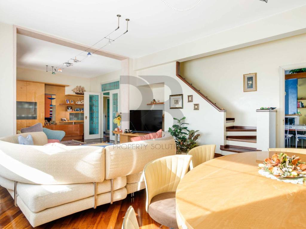 Villa a Cairate in Via Antonio Meucci, 1 - Foto 4