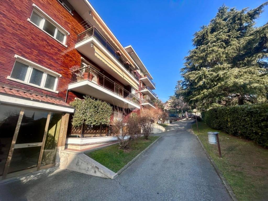 Appartamento a Moncalieri in Via Galileo Galilei, 8 - Foto 2