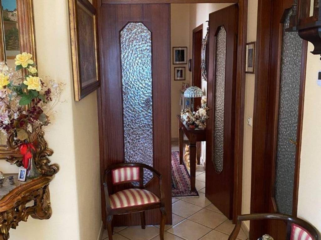 Villa a Gavirate in Via Carlo Besozzi - Foto 3