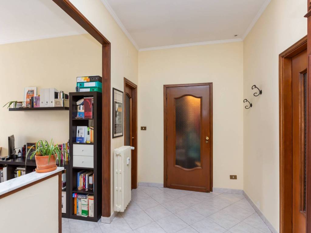 Appartamento a Torino in Piazza Enrico Toti, 15 - Foto 2