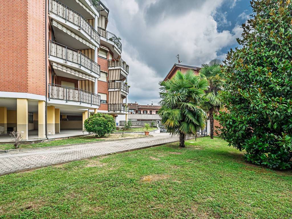 Attico / mansarda a Moncalieri in Strada Genova, 206 - Foto 2